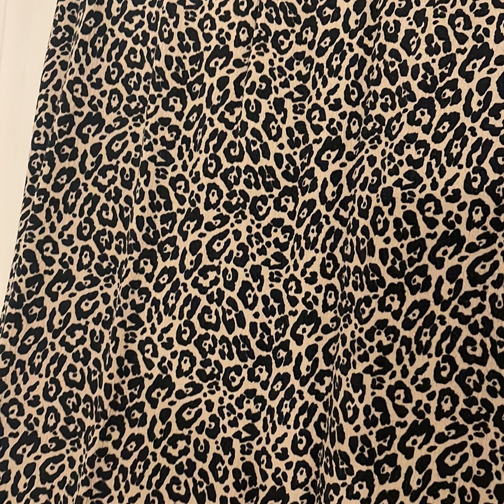 Cheetah High Waisted Midi Skirt - Picture 2 of 2
